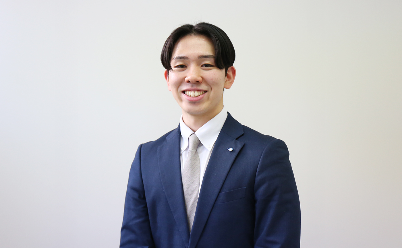1年目から企画や手配、営業など多くの仕事を経験できる職場環境です。 1年目から企画や手配、営業など多くの仕事を経験できる職場環境です。